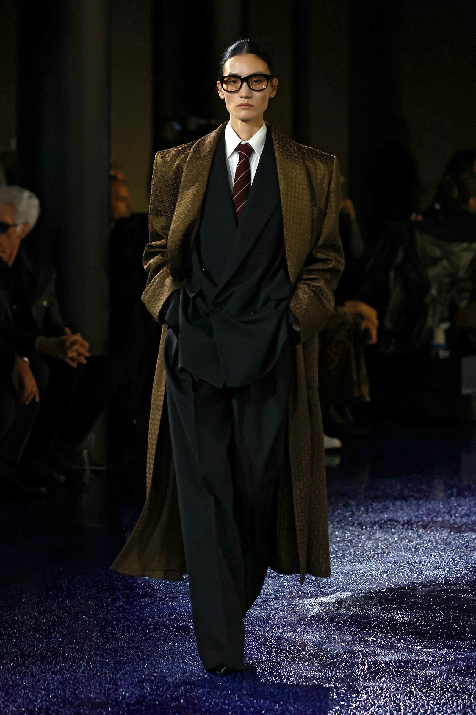 Desfile de la colección primaveraverano 2025 de Saint Laurent.