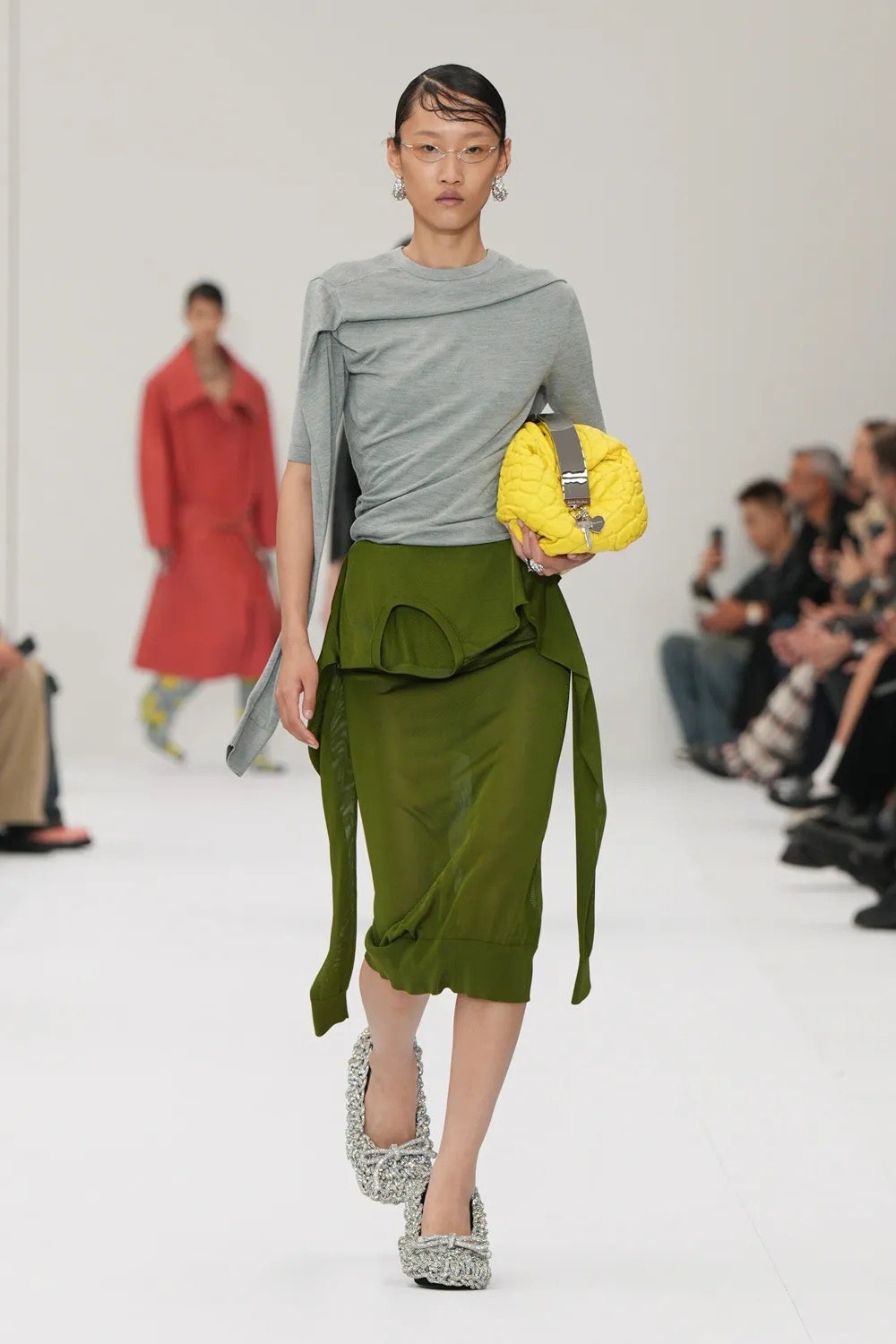 Acne Studios primaveraverano 2025.