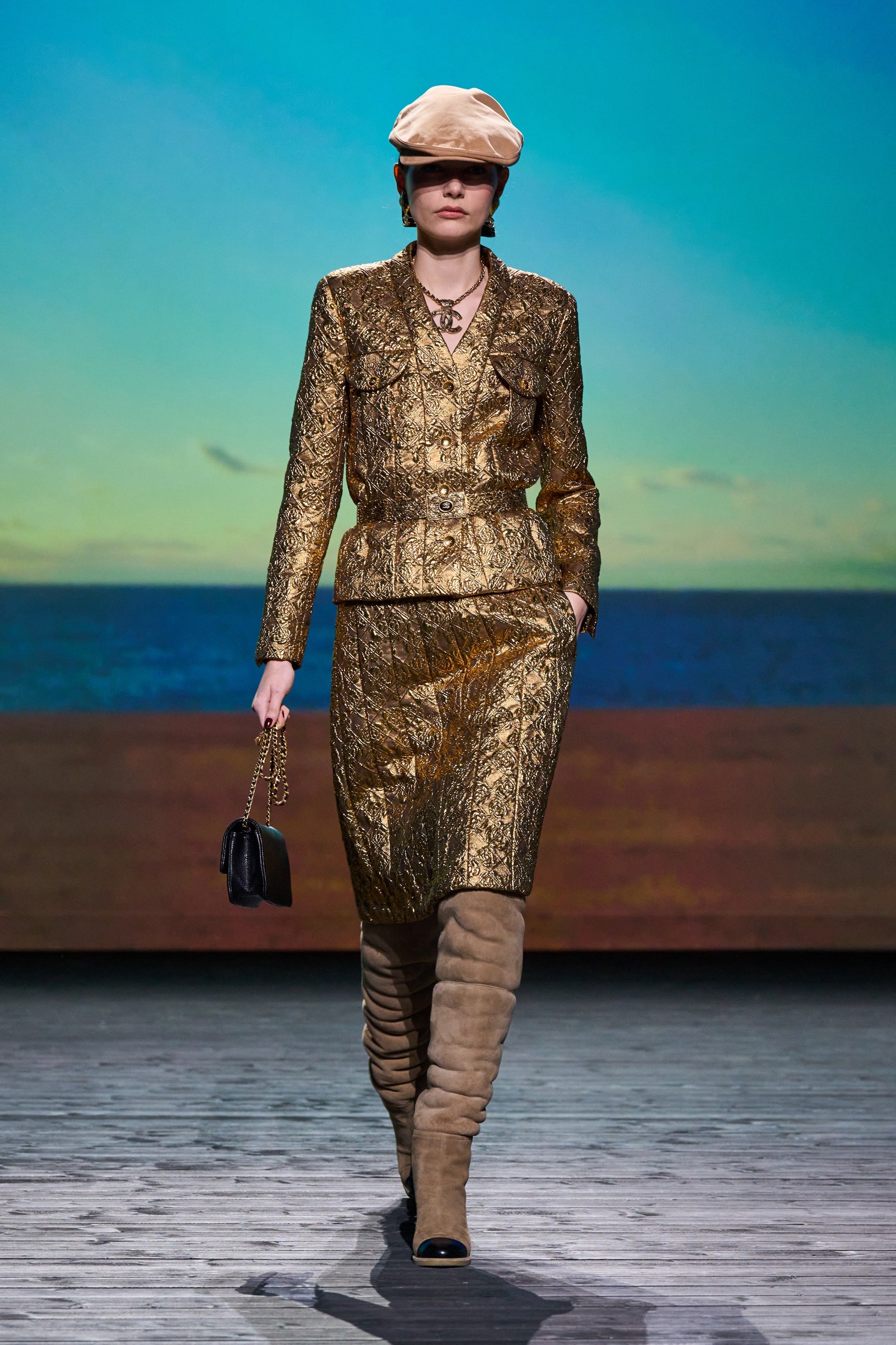 Tendencia botas ante Chanel otoñoinvierno 2024