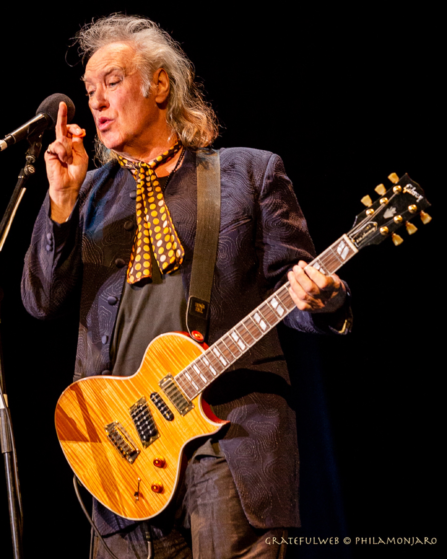 Dave Davies of The Kinks live at Genesse Theatre | Grateful Web