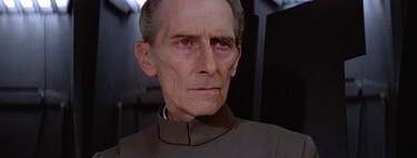 Disney bajo demanda por "resucitar" digitalmente a Peter Cushing para 'Rogue One'. El actor estipuló hace 30 años que su imagen no podría replicarse sin consentimiento