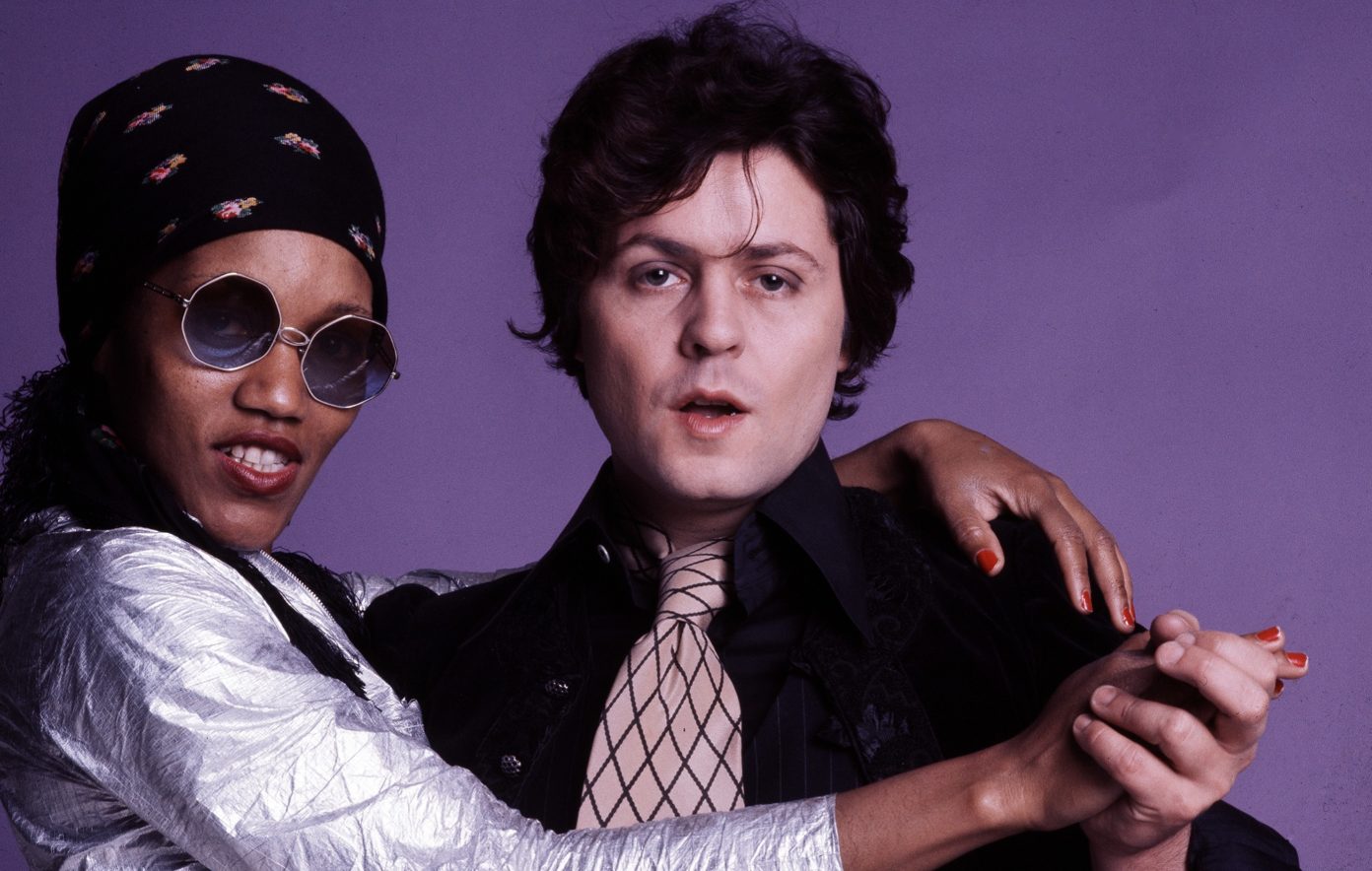 GLORIA JONES SOÑÓ CON MARC BOLAN ANTES DE SU INGRESO EN EL ROCK HALL OF FAME