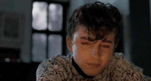 Timothée Chalamet llora en una escena de la película 'Llámame por tu nombre', del director Luca Guadagnino.- Blog Hola Telcel