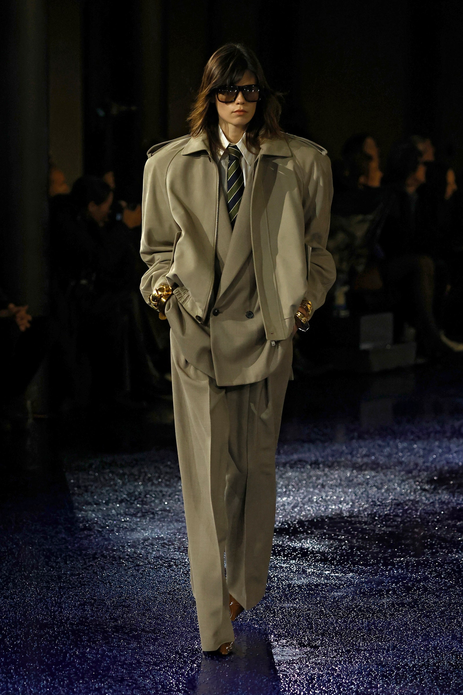 Desfile de la colección primaveraverano 2025 de Saint Laurent.