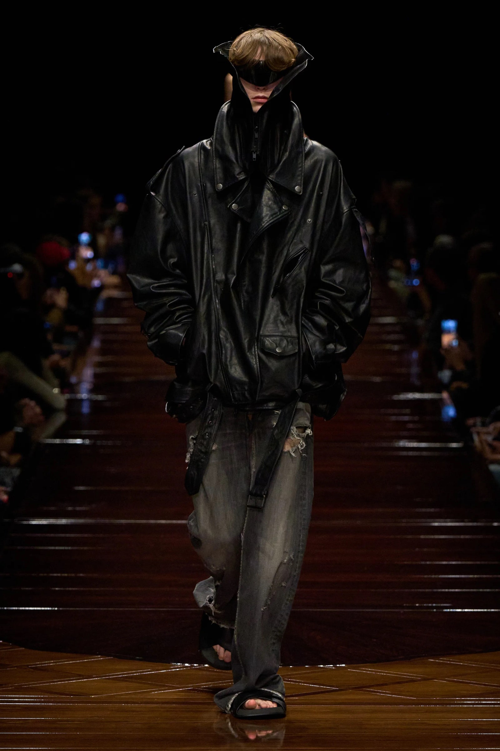 Balenciaga primaveraverano 2025.