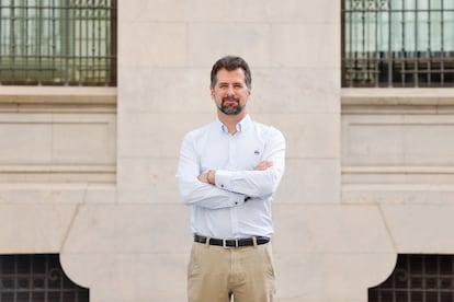 Tudanca, secretario general del PSOE de Castilla y León, fotografiado en Valencia, el domingo.