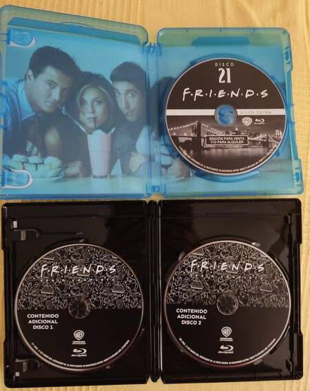 Extras Friends