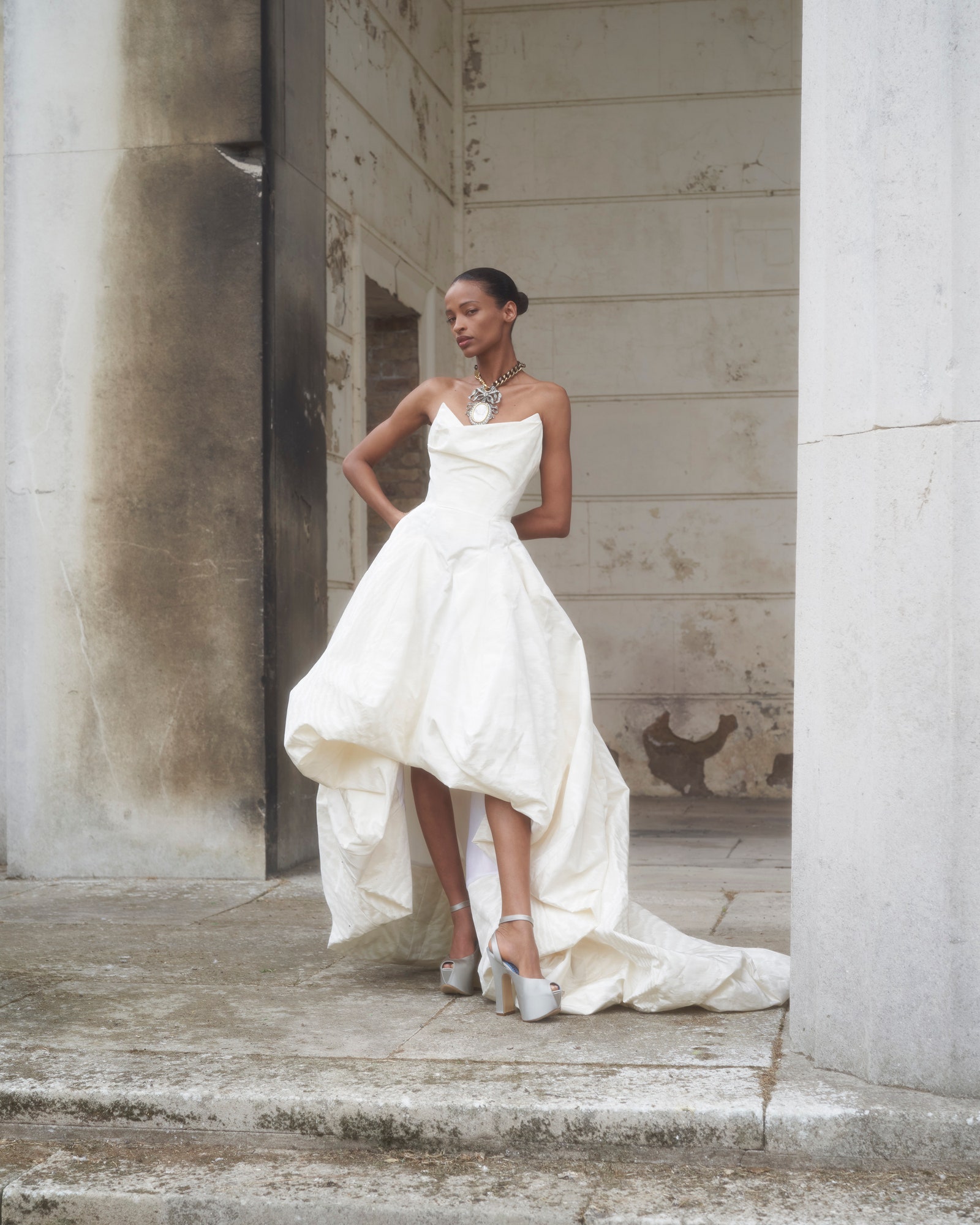 vestido novia corto  Vivienne Westwood