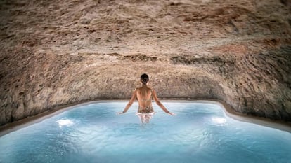 El spa del hotel El Bálsamo está excavado en la roca.