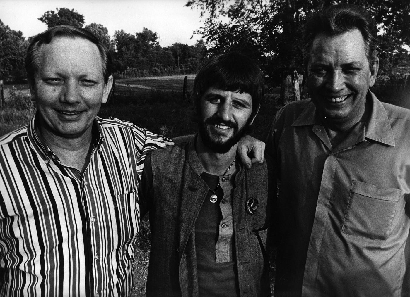 Jerry Reed's guest guitar on Ringo Starr's countrified '$15 Draw' | by  Jeremy Roberts | Medium
