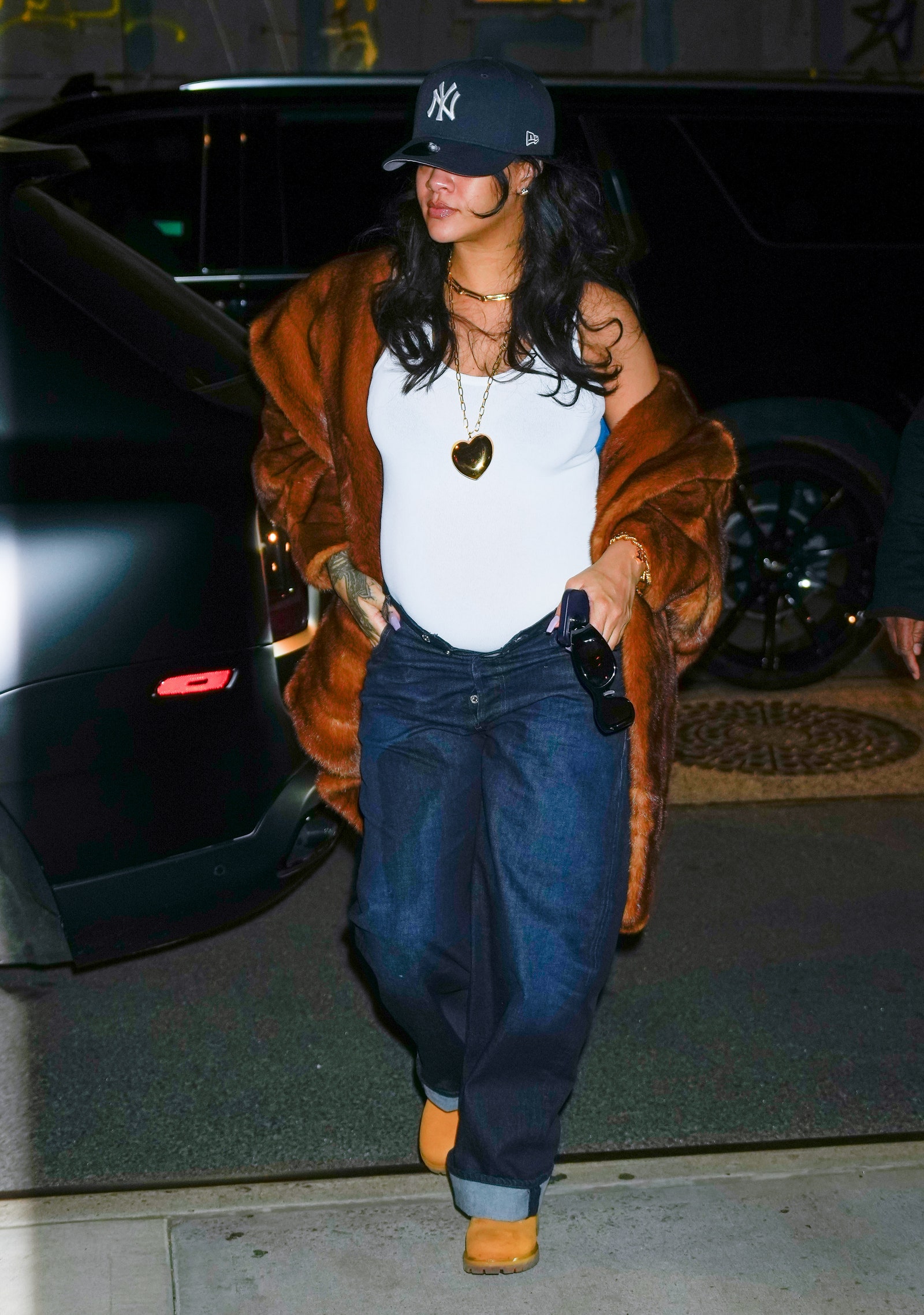 Rihanna porte la tendance bijou coeur