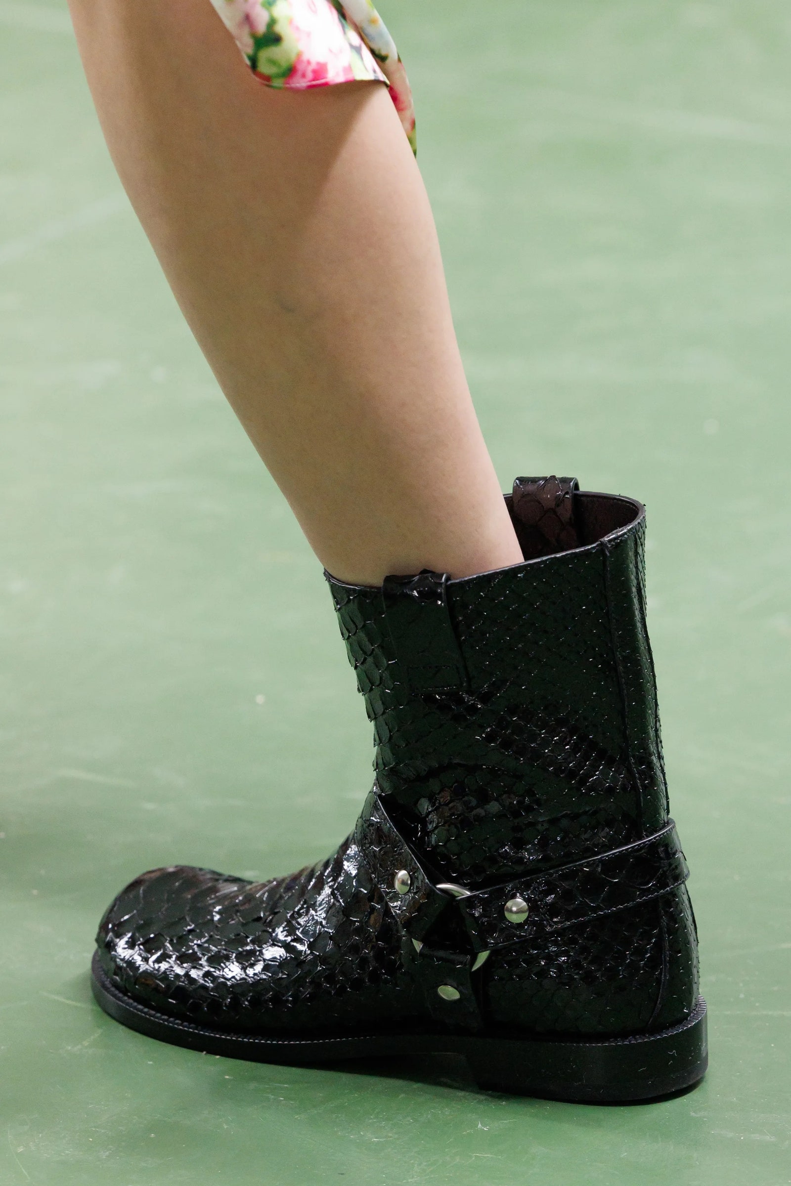 botas de punta cuadrada de Loewe