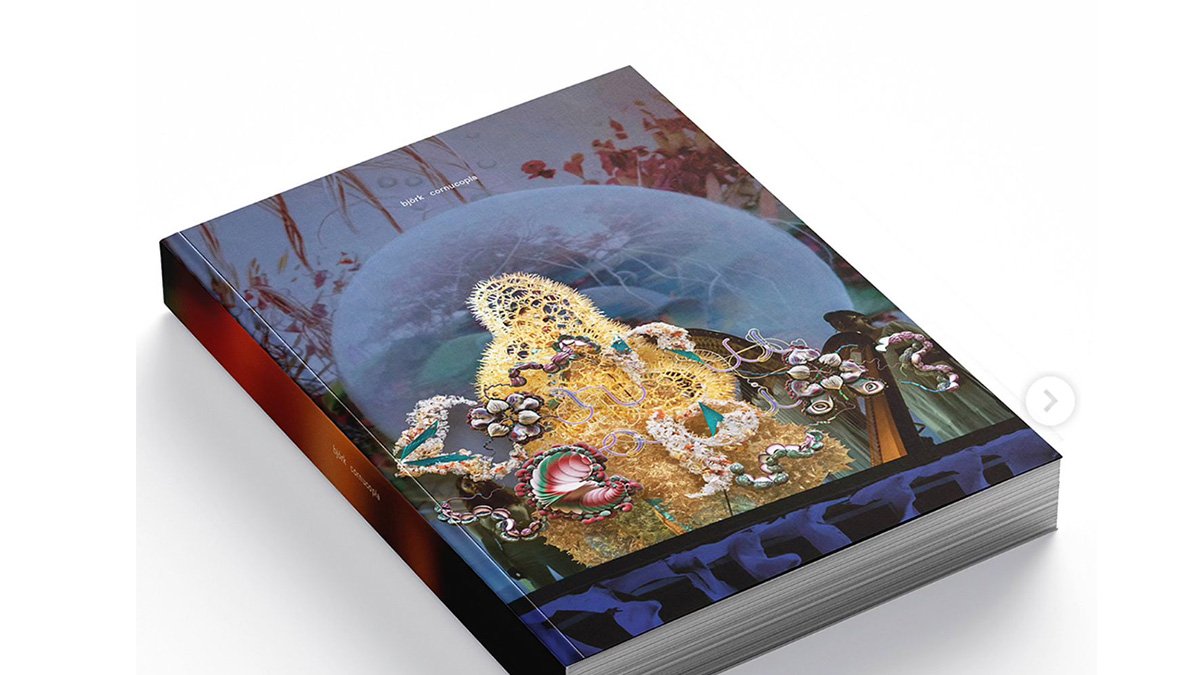 Björk anuncia nuevo libro sobre la gira de "Cornucopia" - Binaural