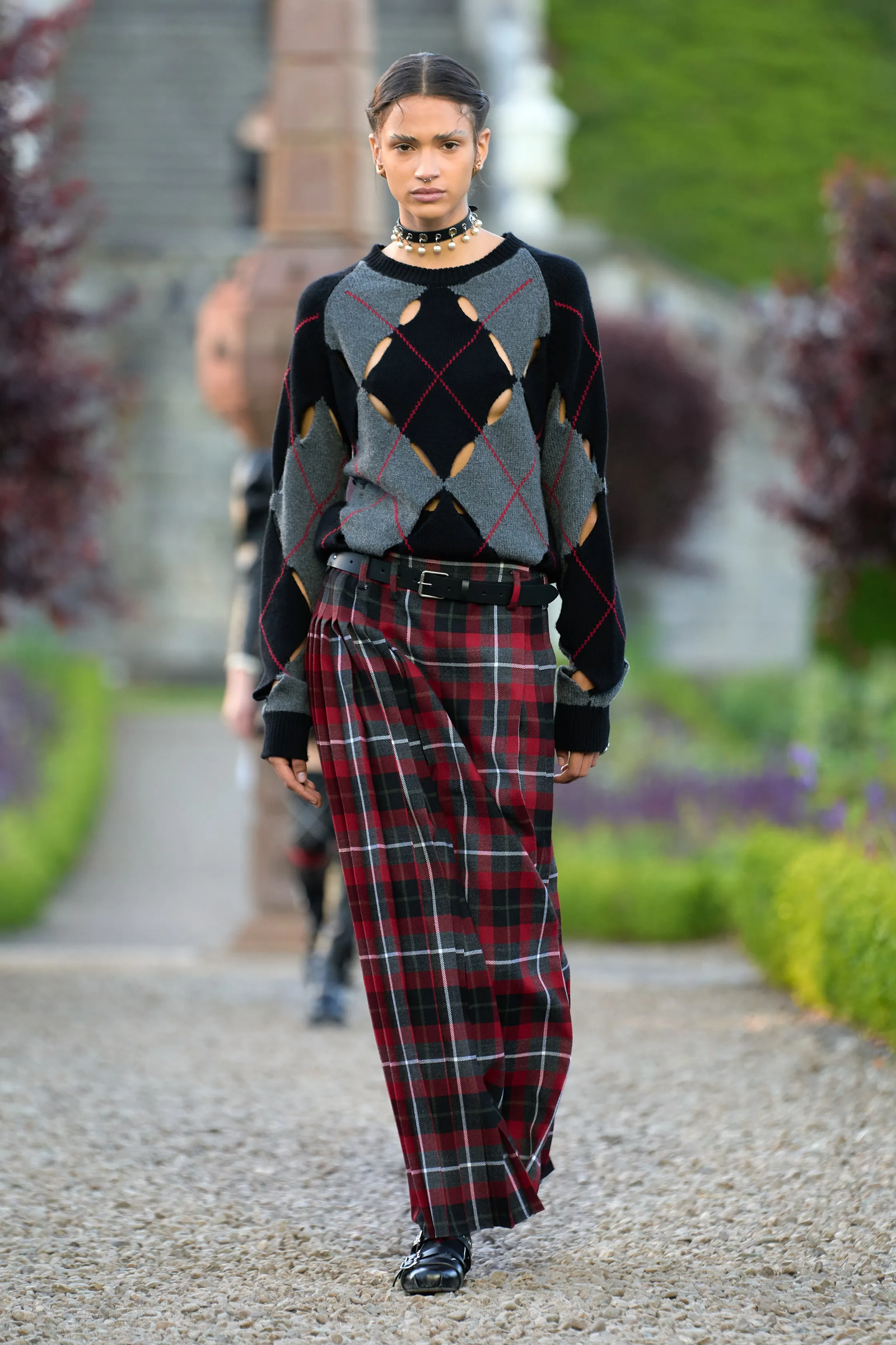 jersey de rombos en Dior crucero 2025.