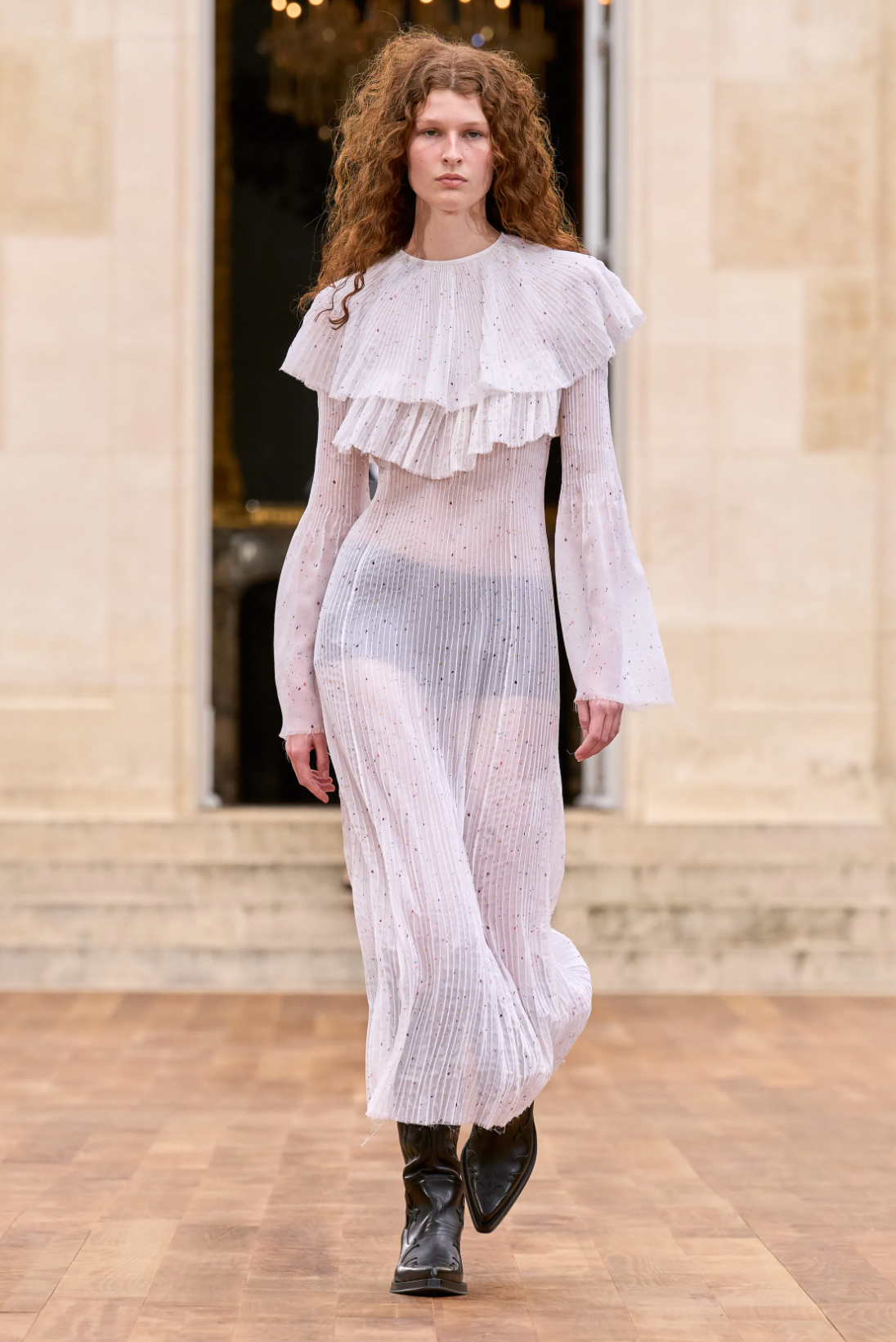 Gabriela Hearst primaveraverano 2025.