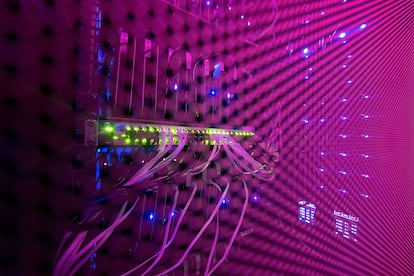 Sala de servidores en un centro de datos en Hesse (Alemania).