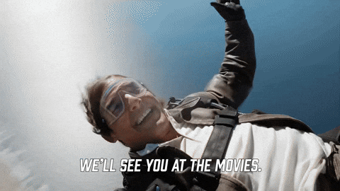 Tom Cruise diciendo que nos vemos en las películas de Misión Imposible mientras está en caída libre con un paracaídas a sus 60 años.- Blog Hola Telcel 