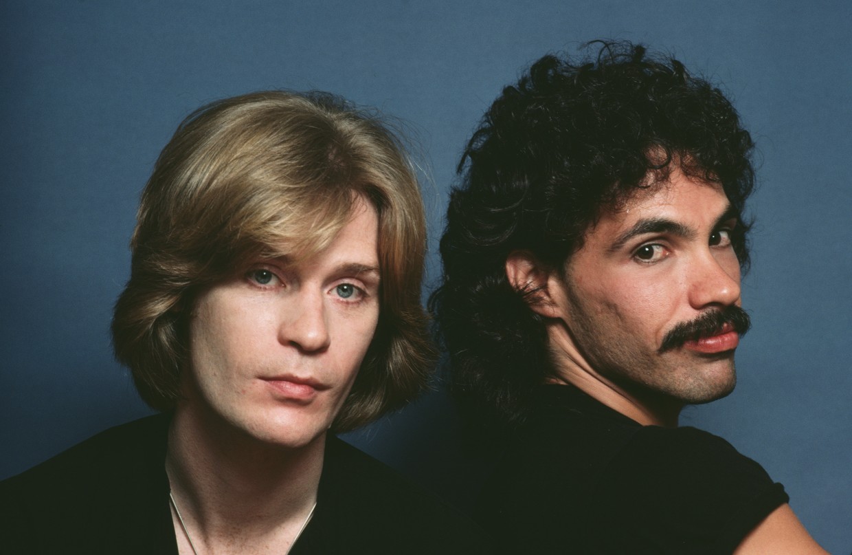 Daryl Hall accuses John Oates of 'ultimate partnership betrayal' in plan to sell stake in business