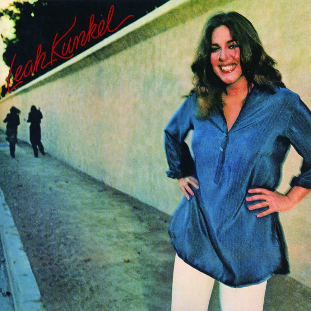 Amazon.com: Leah Kunkel: Limited: CDs y Vinilo