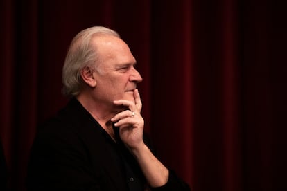 Lluís Homar, director de la Compañía Nacional de Teatro Clásico, durante la presentación de 'La Vida es Sueño' en Sevilla.
