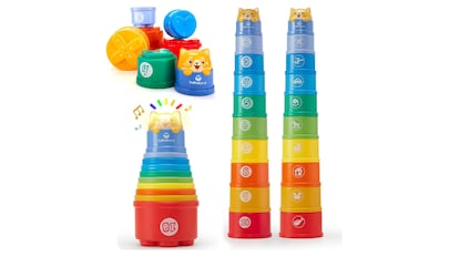 Set de vasos apilables con sonidos. CORTESÍA DE AMAZON.