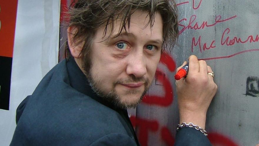Muere Shane MacGowan, líder de The Pogues