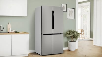 promoción Bosch Navidad: frigorífico de tamaño XXL con sistema multipuerta.