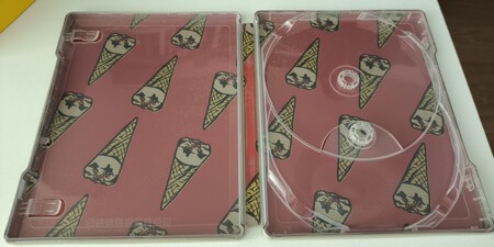 Steelbook interior