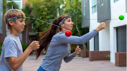 Esta es la mejor pelota de entrenamiento para boxeo: es una pelota de reflejo.