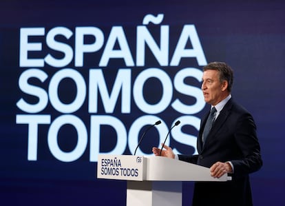 El líder del PP, Alberto Núñez Feijóo, durante su intervención este viernes en Madrid para realizar balance del año 2024.