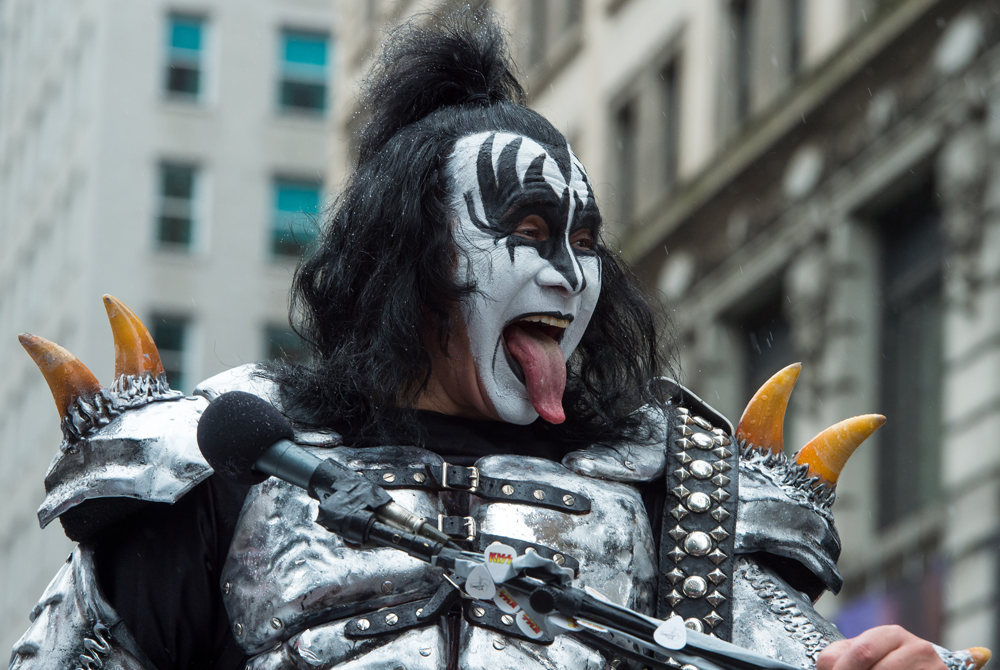 Gene Simmons toned down his tongue for Macy's parade | Page Six