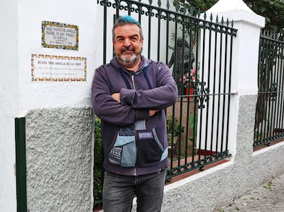 Gervasio Iglesias, en la casa donde nació Santa Ángela de la Cruz (Sevilla).
