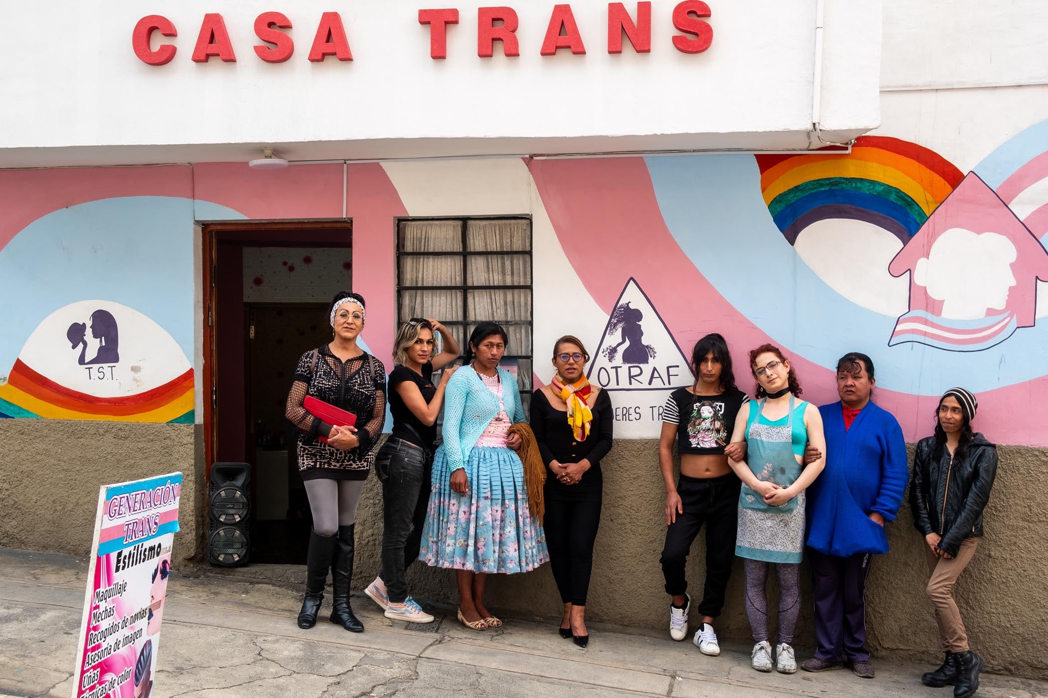 Varias de las integrantes de La Casita Trans, un refugio para las mujeres trans en La Paz, Bolivia.