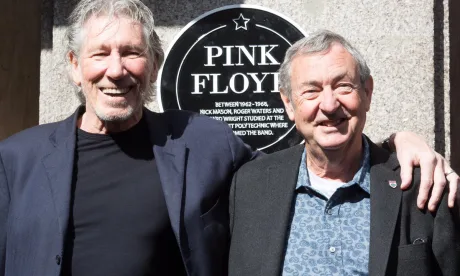 ROGER WATERS CASI MATÓ A NICK MASON