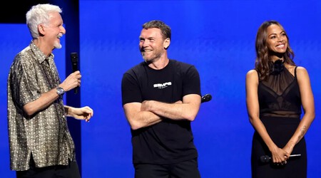 James Cameron con Sam Worthington y Zoe Saldana