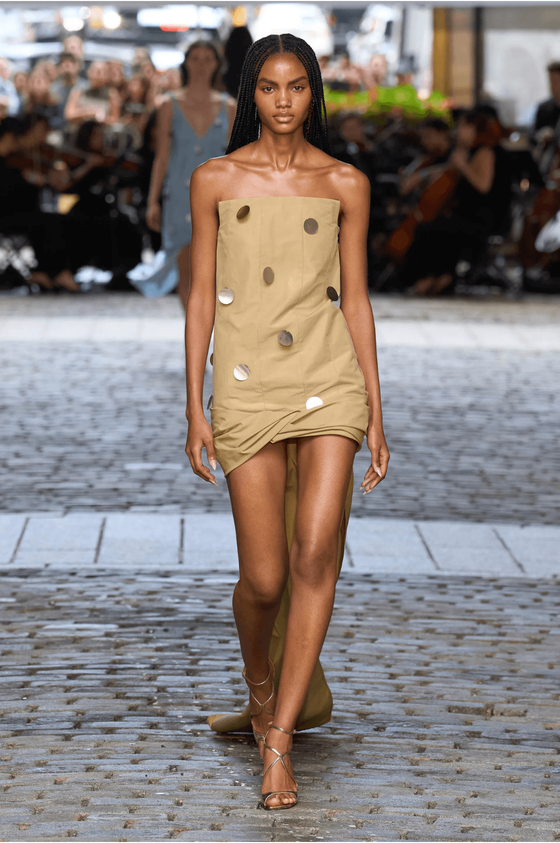 lunares prabal gurung