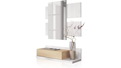 Este mueble ocupa muy poco espacio e incorpora un espejo que permite ahorrar dinero al decorar el recibidor de casa.