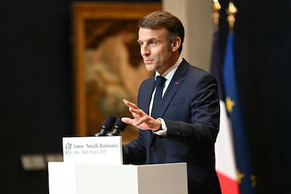 Un momento de la intervención del presidente de Francia, Emmanuel Macron, en el Museo del Louvre.