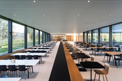 Vista del comedor de la sede de Inditex, en Arteixo (A Coruña). Imagen proporcionada por la empresa.