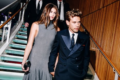 Kaia Gerber y Austin Butler, en una gala celebrada por la revista 'Time' el 26 de abril de 2023 en Nueva York.