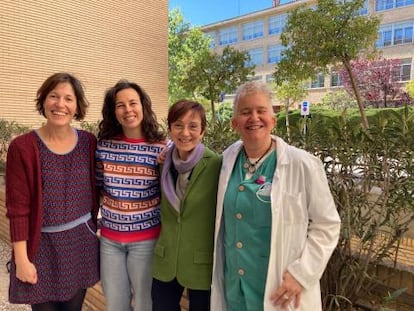De izquierda a derecha, Sara Malo Fumanal, Isabel Aguilar Palacio, María José Rabanaque Hernández y Blanca Obón Azuara, en una imagen cedida por la Universidad de Zaragoza.