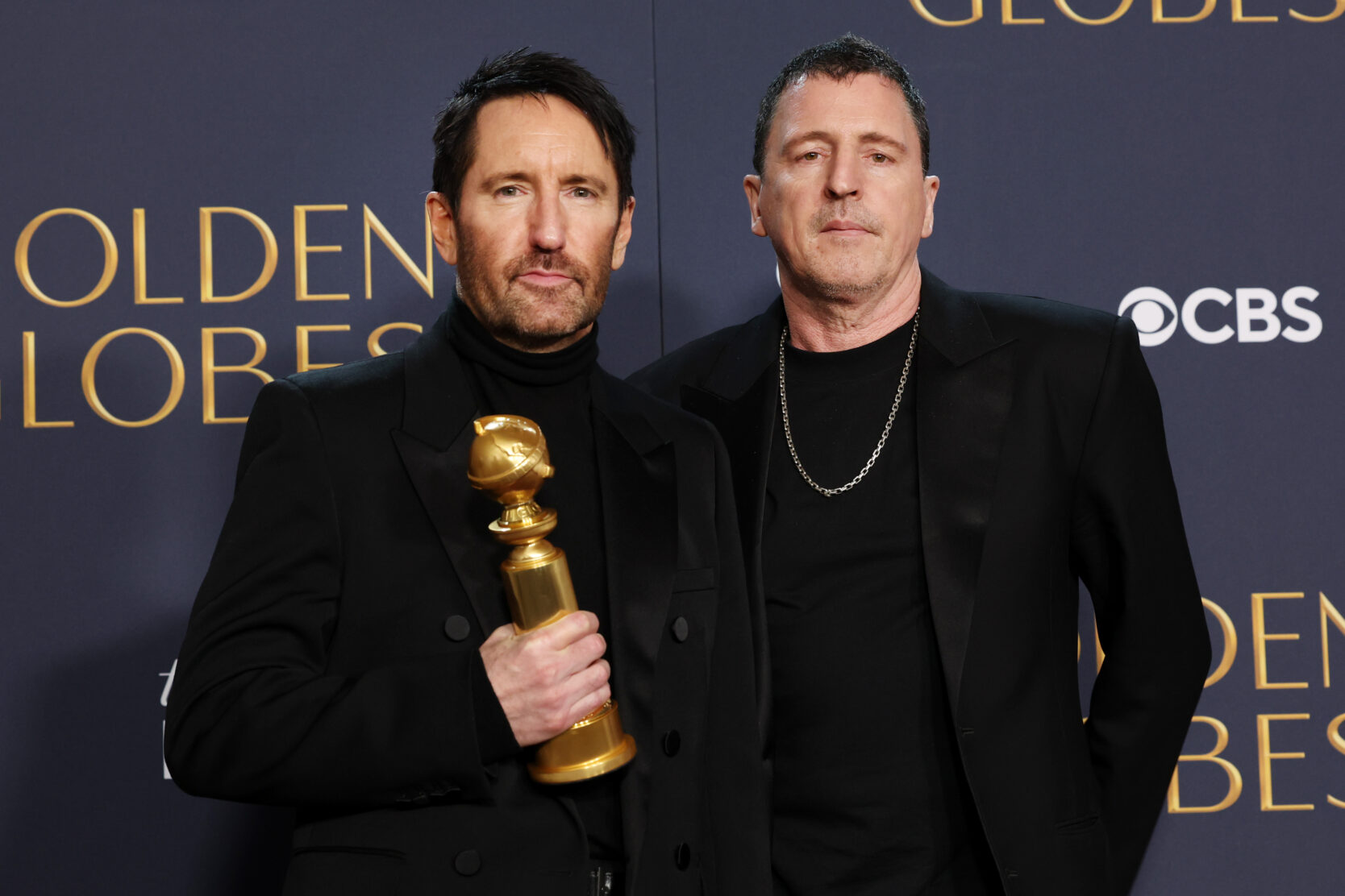 TRENT REZNOR Y ATTICUS ROSS GANAN EL GLOBO DE ORO A LA MEJOR BANDA SONORA ORIGINAL