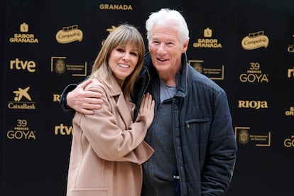 El actor y su mujer, en un acto en honor de Richard Gere por su Goya Internacional, el 7 de febrero en la Alhambra.