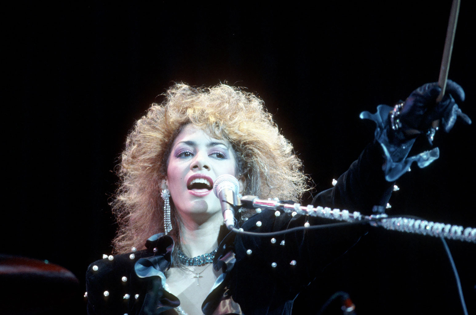 On This Day in Billboard Dance History: Sheila E. Led 'The Glamorous Life'