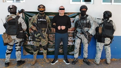 José Ángel "N" capturado en Culiacán, el 19 de febrero de 2025. 