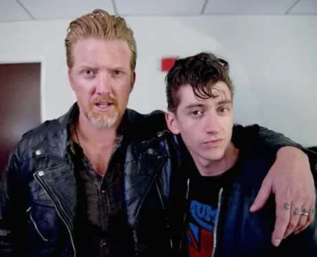 ALEX TURNER Y SUS 30 SEGUNDOS MÁS FELICES DE ARCTIC MONKEYS