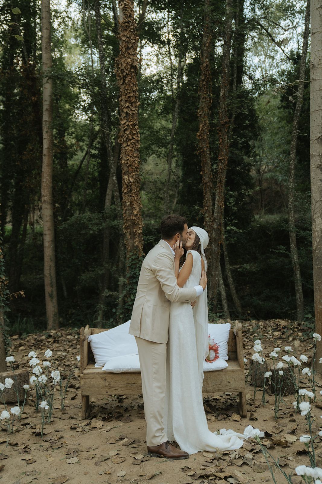 Boda Girona Can Riera de la Pineda vestido novia The Muse Collective