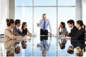 Formación en Dirección de Empresas de Seguros: Contenidos Esenciales para Programas Educativos
