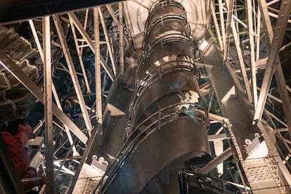 El interior del monumento.