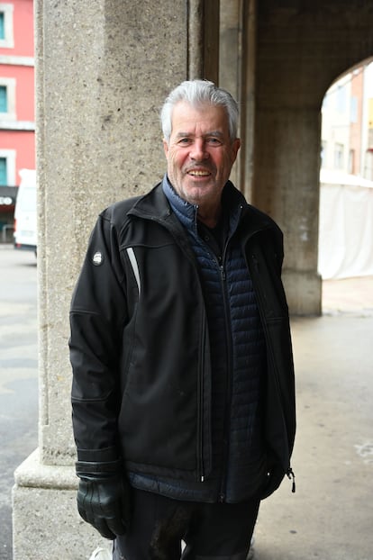 Mário Teixeira, minero jubilado de origen portugués, vecino de Cistierna. 